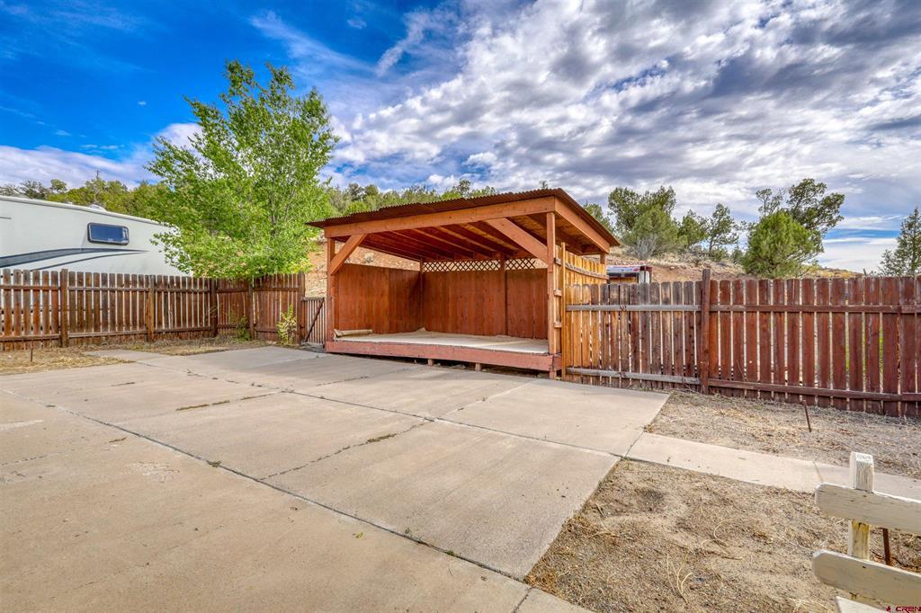 20 Sunset Trail Property Photo 18