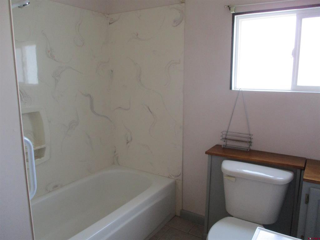 1102 Bluff Street Property Photo 13