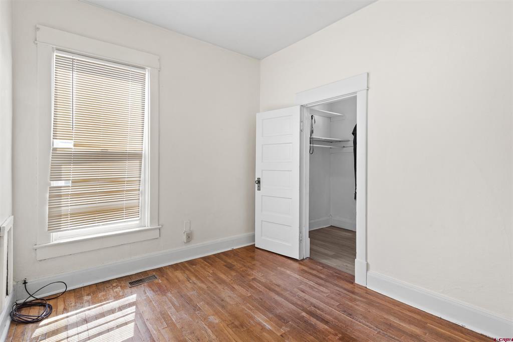 308 E 4th Street Property Photo 14