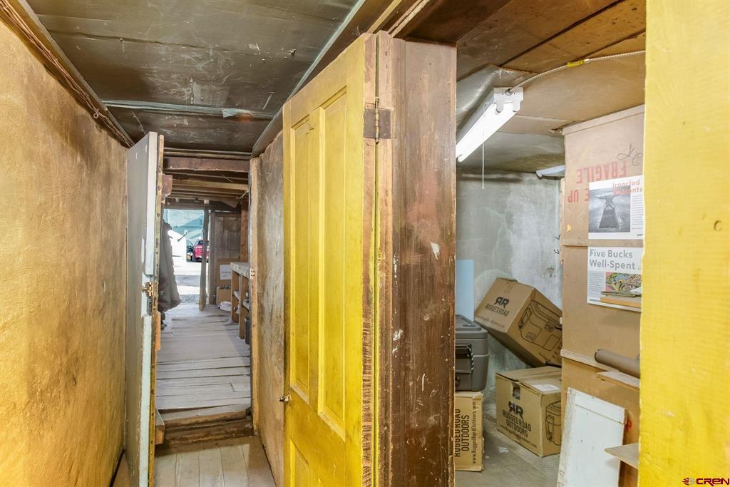 307 Elk Avenue Property Photo 16