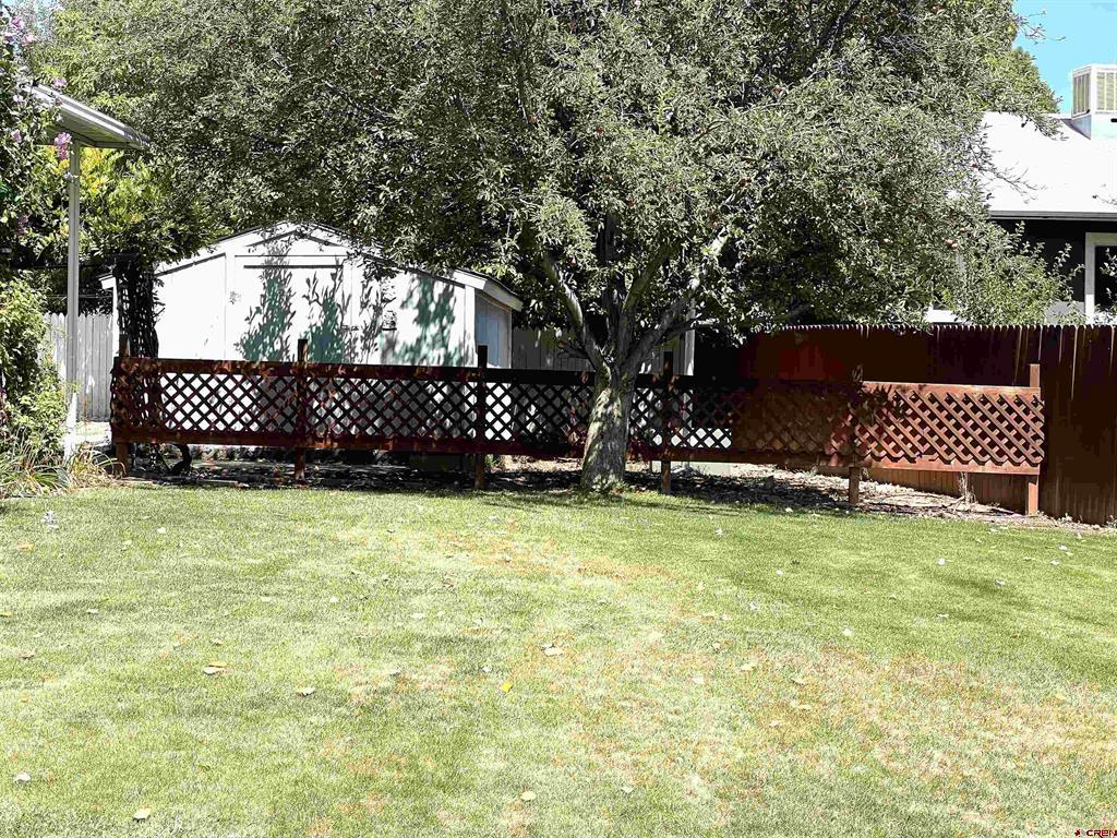 706 Apple Drive Property Photo 7