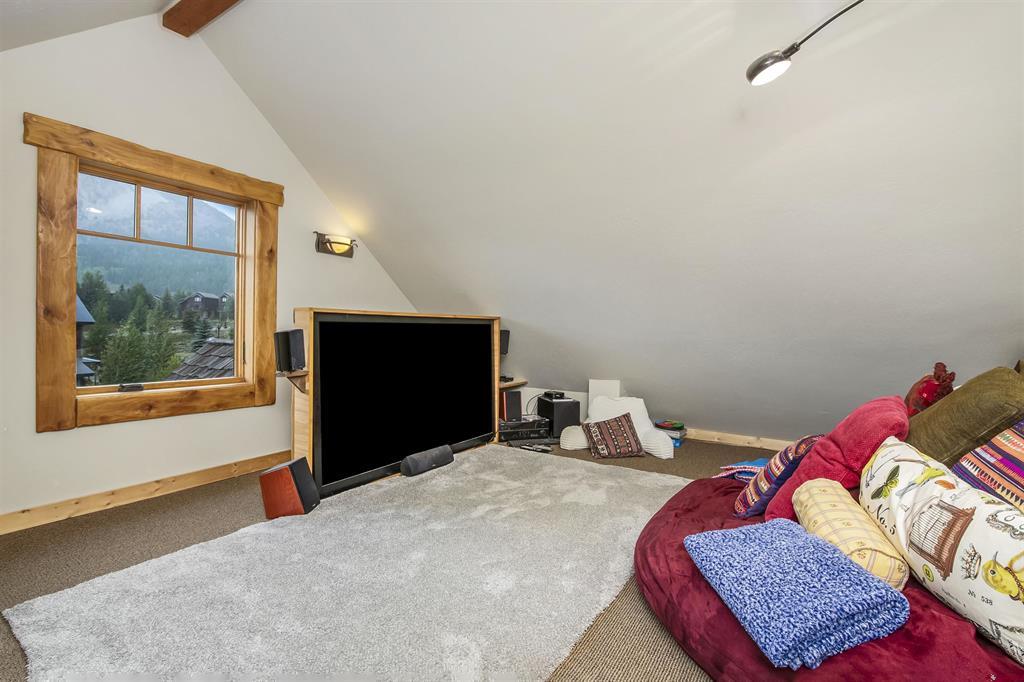 262 Larkspur Loop Property Photo 21