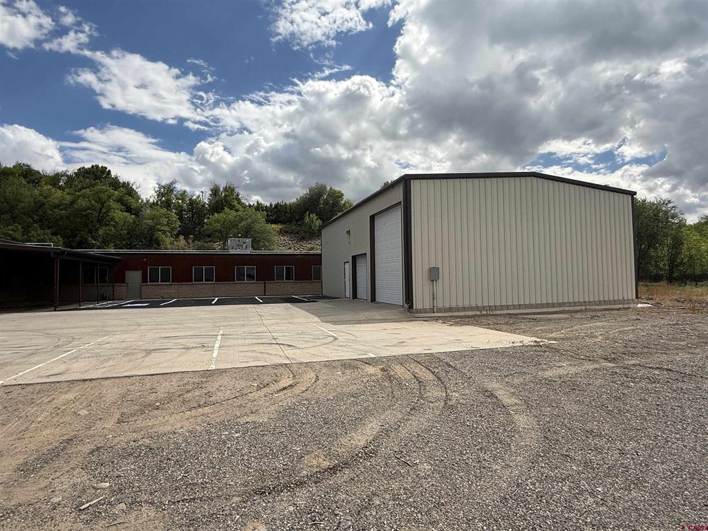 675 Industrial Boulevard Property Photo 35