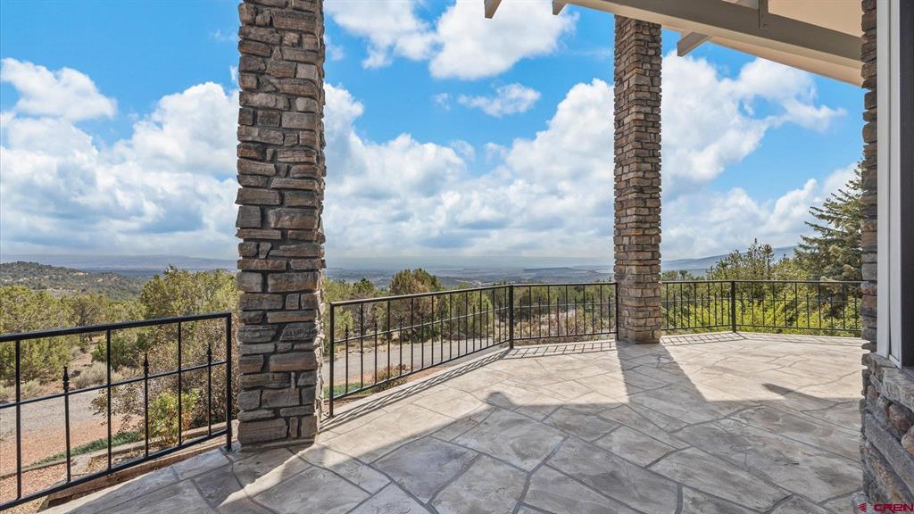 20508 Green Valley Road Property Photo 35