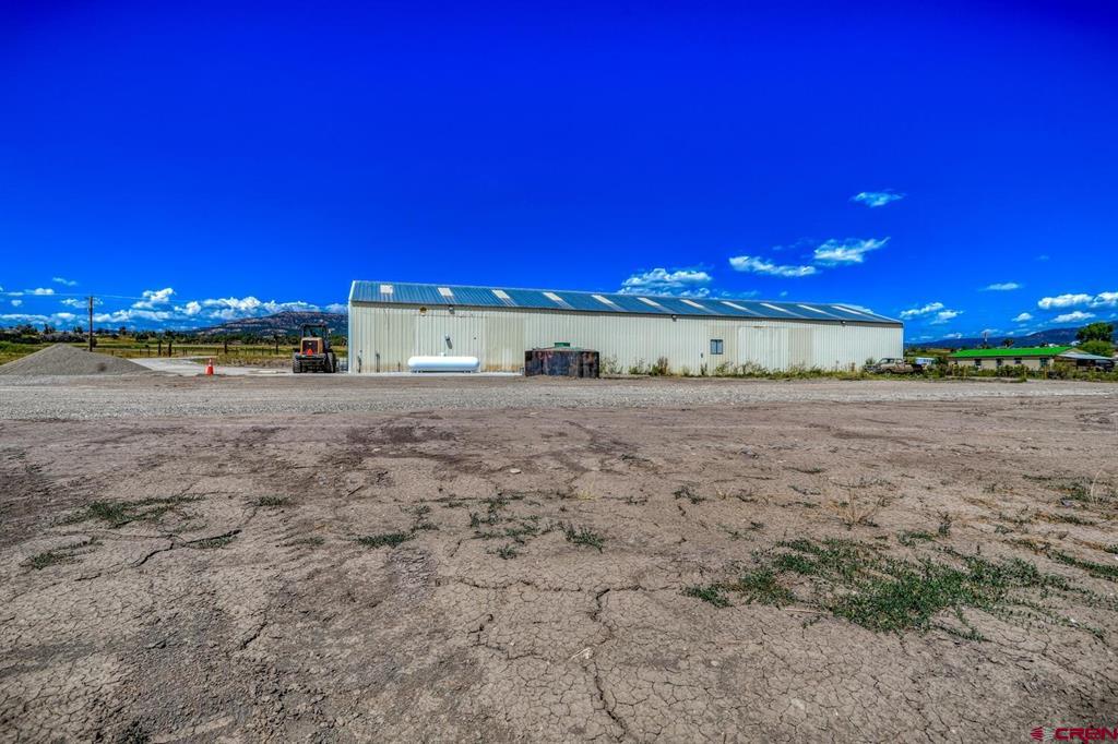 13806 State Highway 151 Property Photo 8