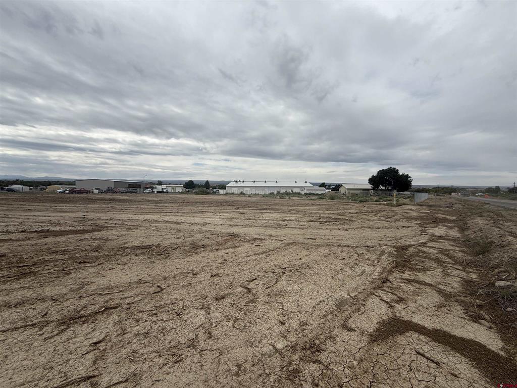 3050 Aerotech Place Property Photo 10