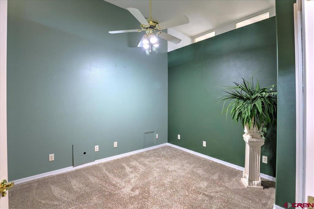2913 Meadows Drive Property Photo 19