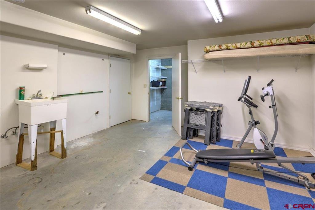 2913 Meadows Drive Property Photo 34