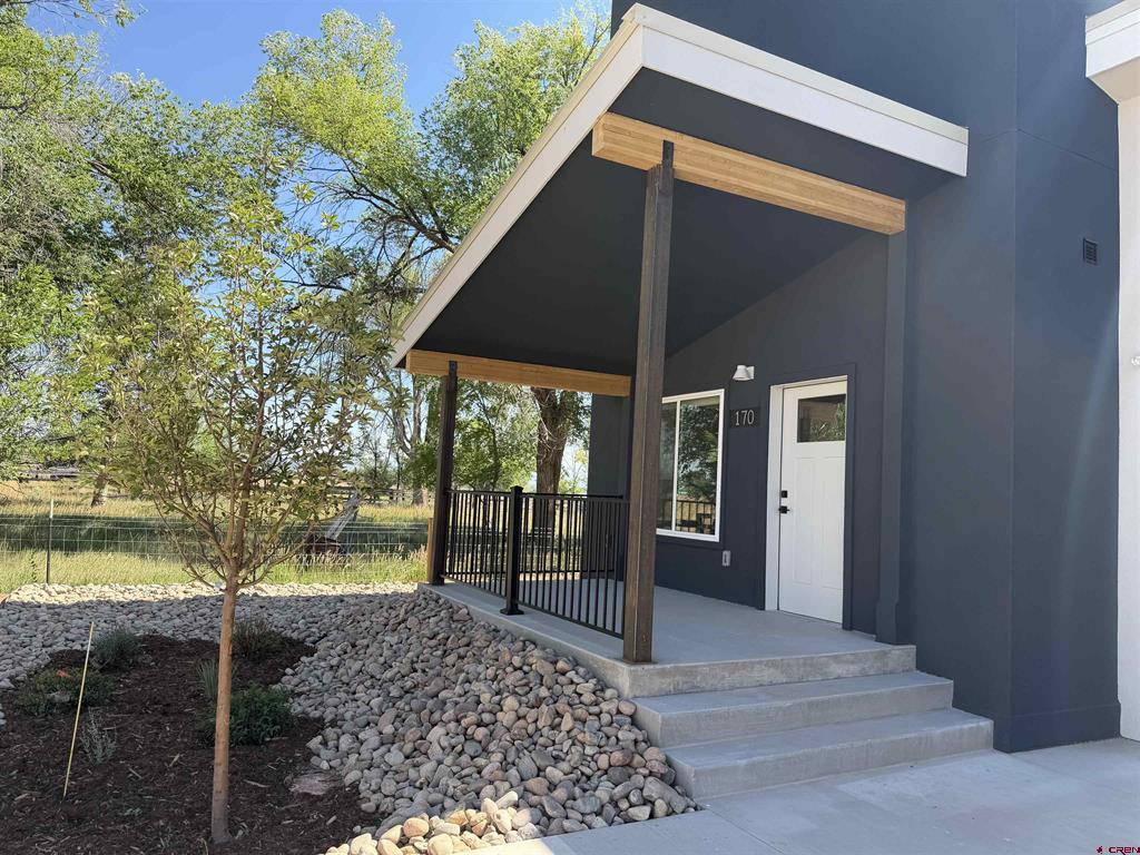 170 Manzano Circle Property Photo 1