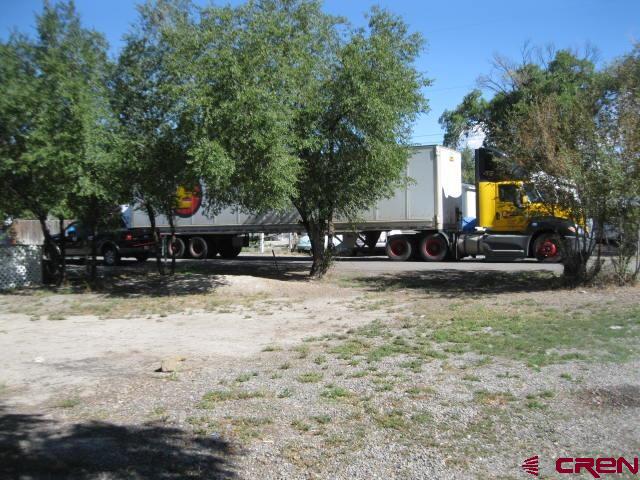 945 N Selig Avenue Property Photo 8