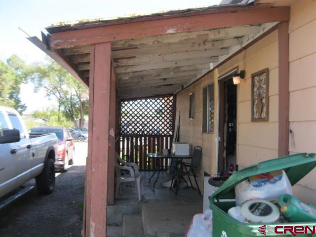 945 N Selig Avenue Property Photo 10