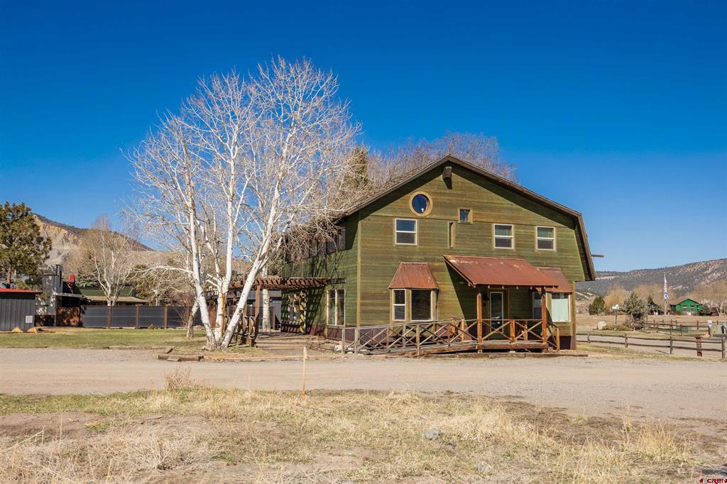 255 Hunter Parkway Property Photo 6