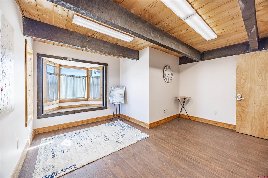 255 Hunter Parkway Property Photo 17