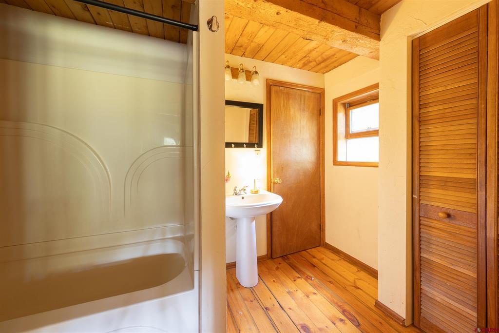 824 County Road 826a Property Photo 30