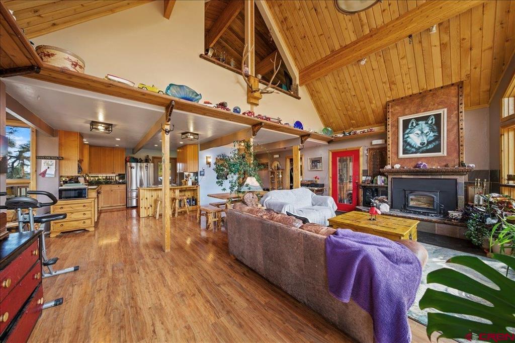 87 Which Way Property Photo 6