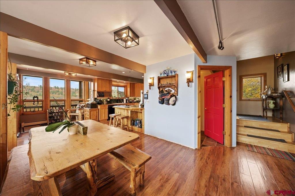 87 Which Way Property Photo 11