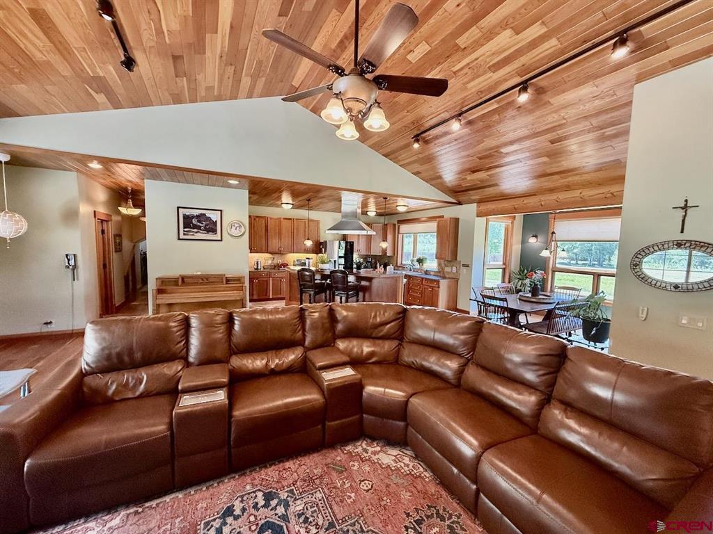 82 Rockey River Lane Property Photo 4