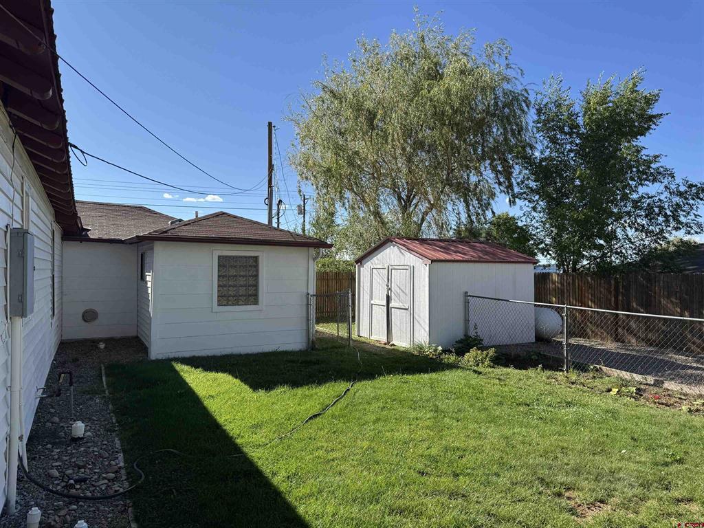 210 W Coronado Property Photo 25