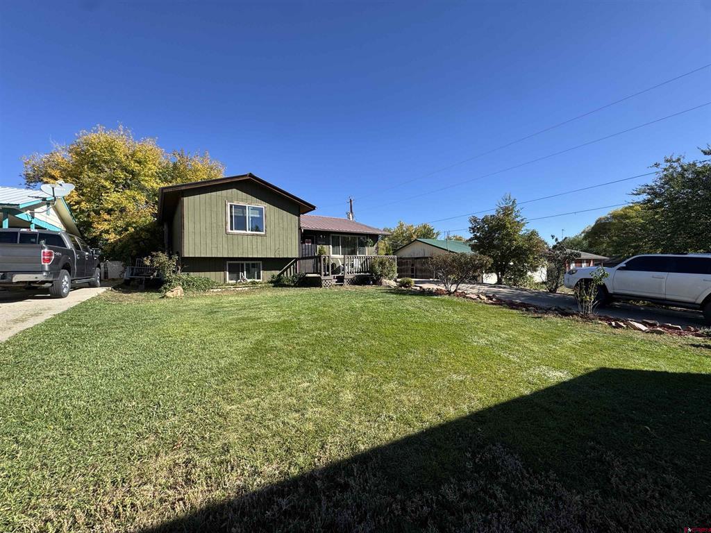 8 W Tenth Street Property Photo 2