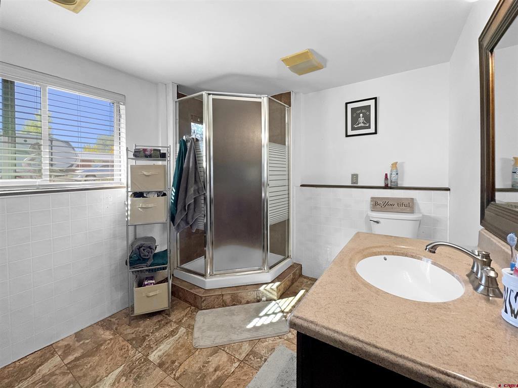 8 W Tenth Street Property Photo 19