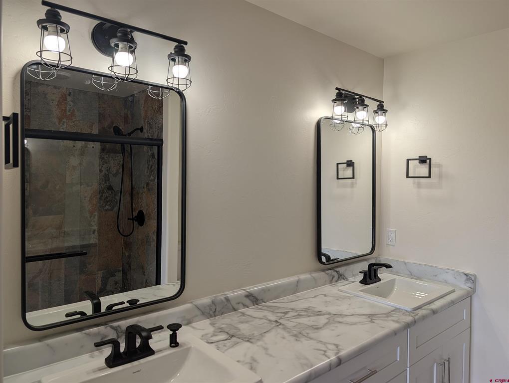 20194 Lilac Court Property Photo 8
