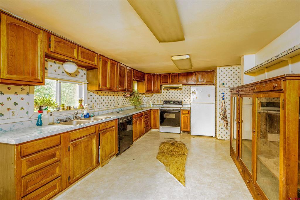 1515 Bluff Street Property Photo 3