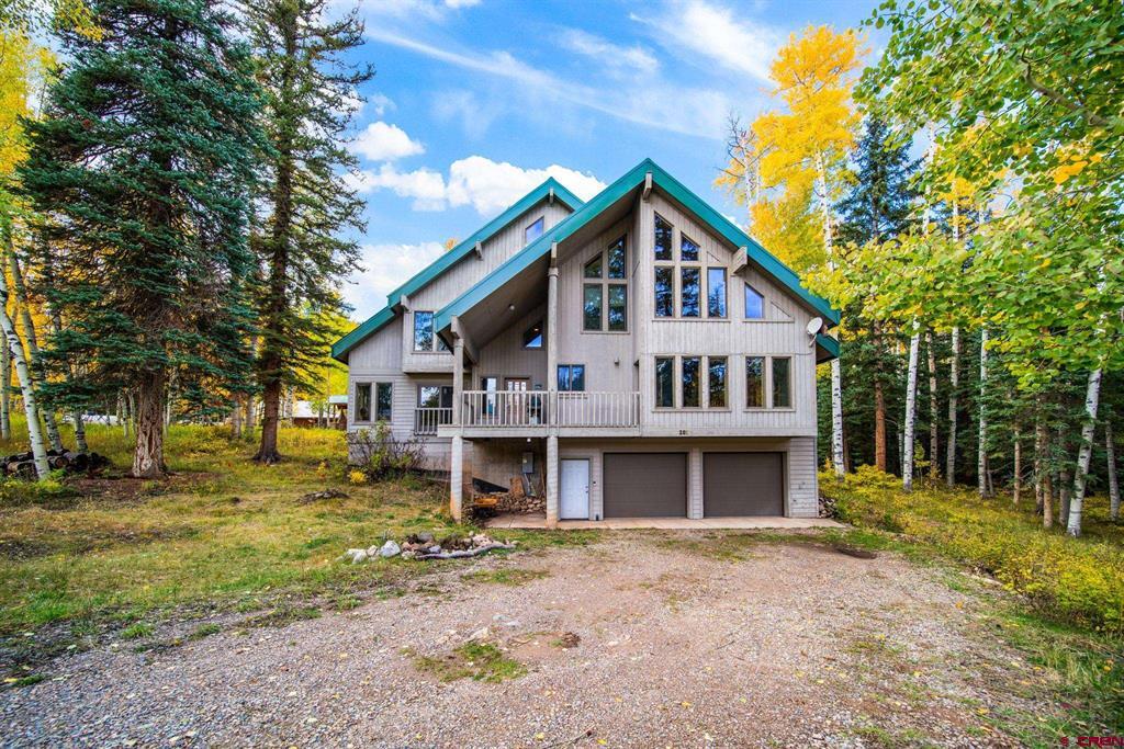 201 Columbine Drive Property Photo 2