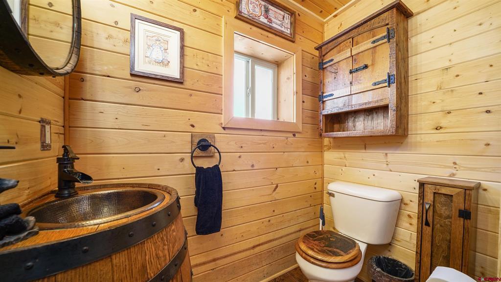 38721 Yeoman Road Property Photo 12