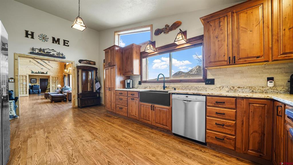 38721 Yeoman Road Property Photo 15