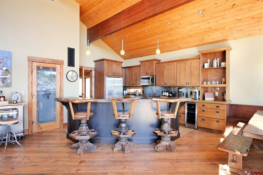 178 Valley View Road Property Photo 6