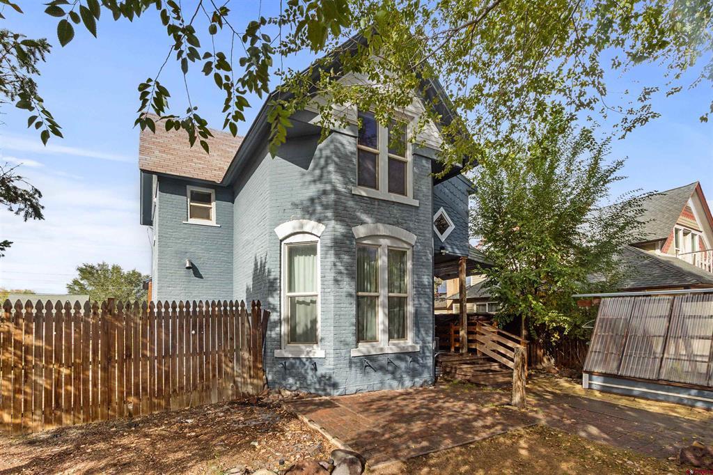 739 Meeker Street