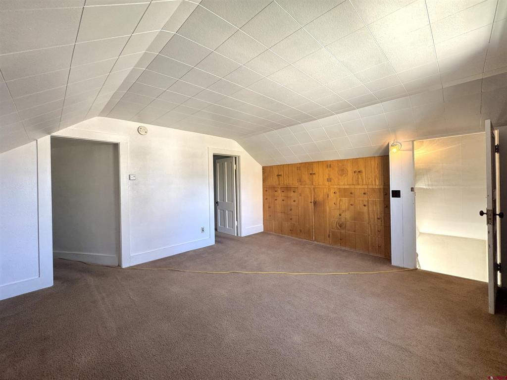 631 Second St Property Photo 22
