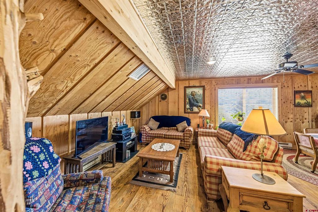 36639 M50 Road Property Photo 40