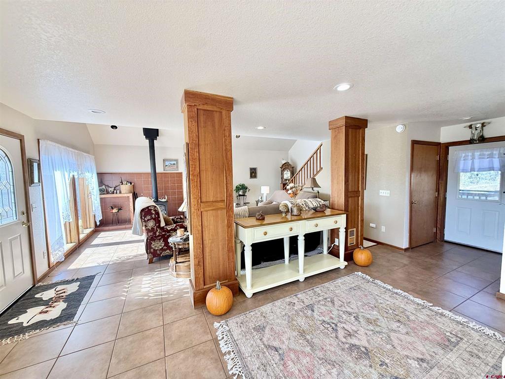 10528 Bostwick Park Road Property Photo 6