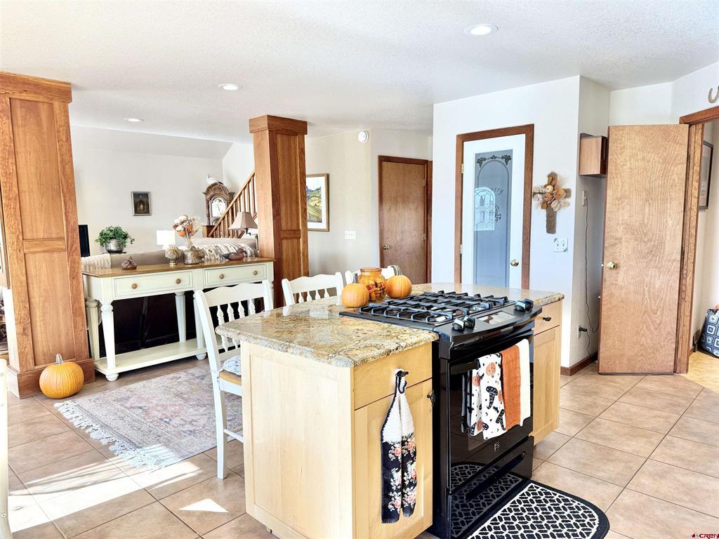 10528 Bostwick Park Road Property Photo 12
