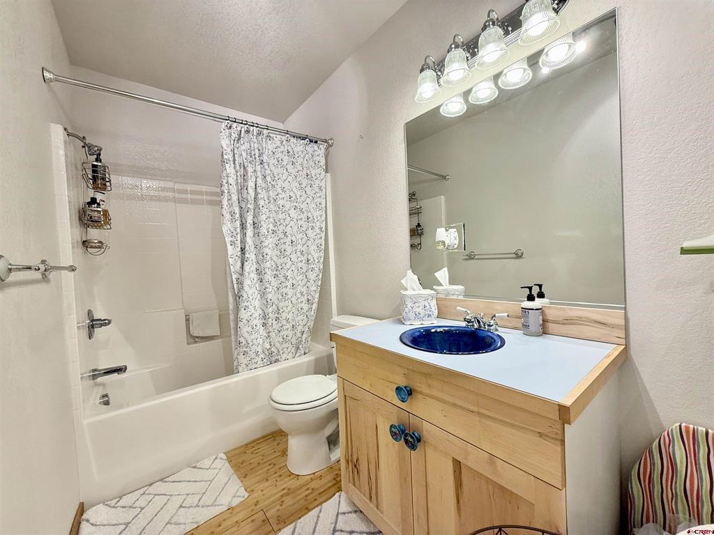 10528 Bostwick Park Road Property Photo 22