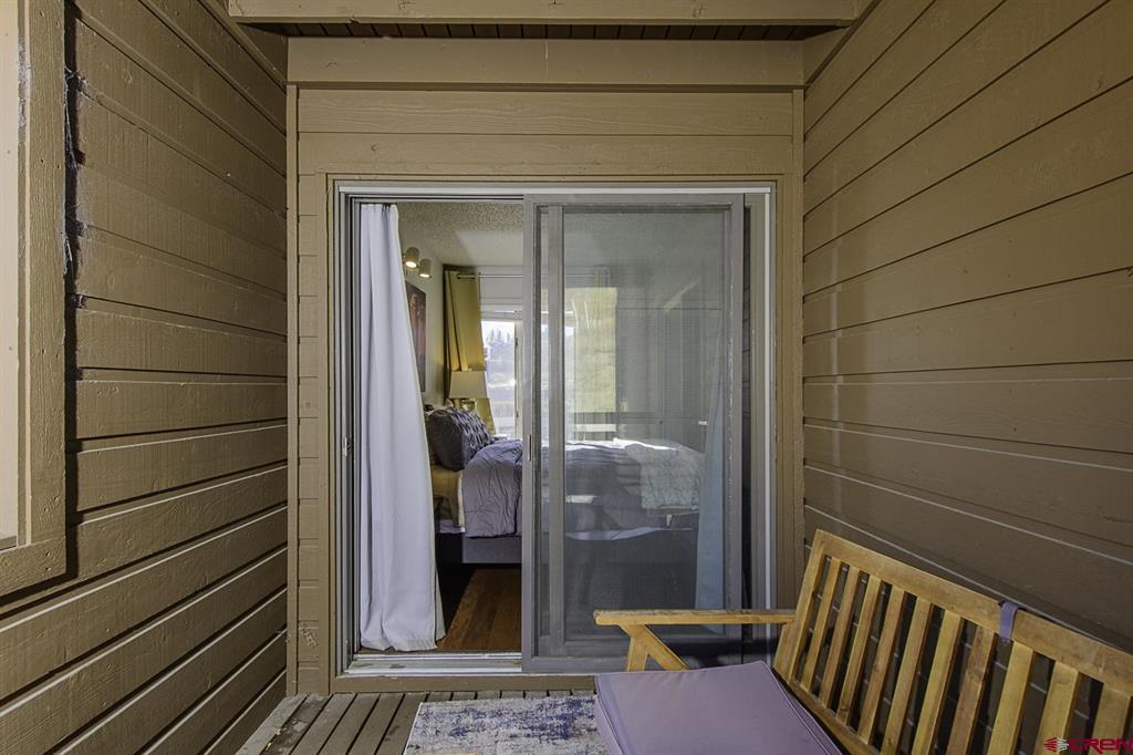 25 Emmons Road Property Photo 18