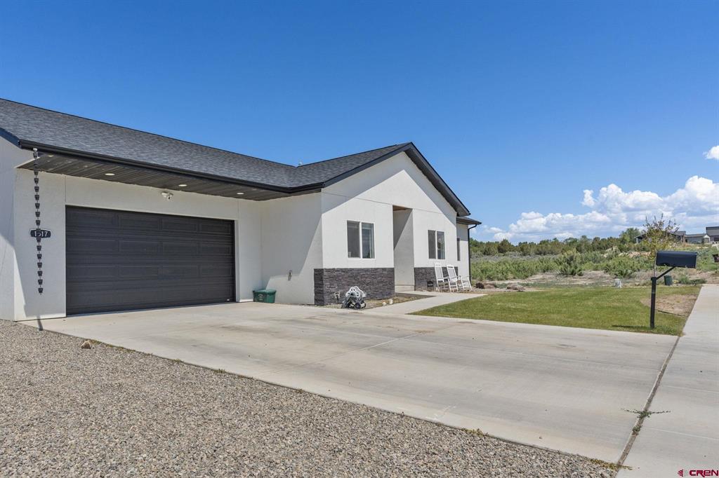 1517 Golf Course Lane Property Photo 33