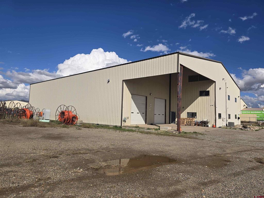 170 S Skylane Property Photo 3