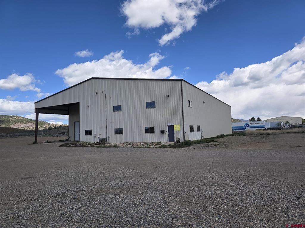 170 S Skylane Property Photo 4