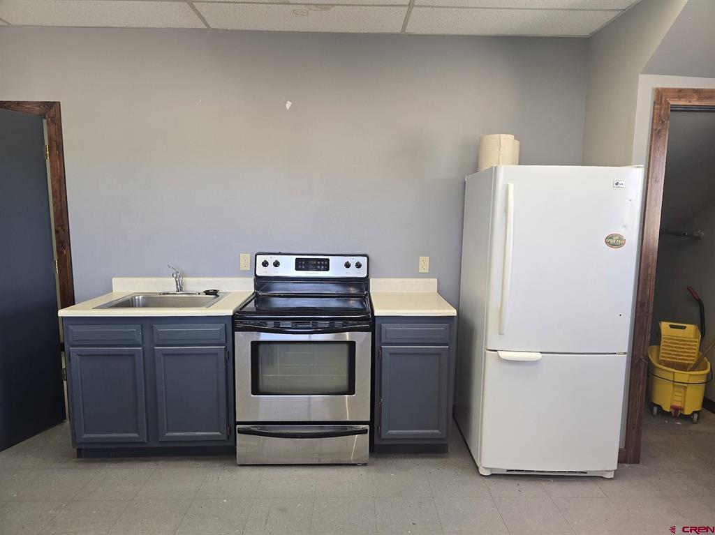 170 S Skylane Property Photo 18