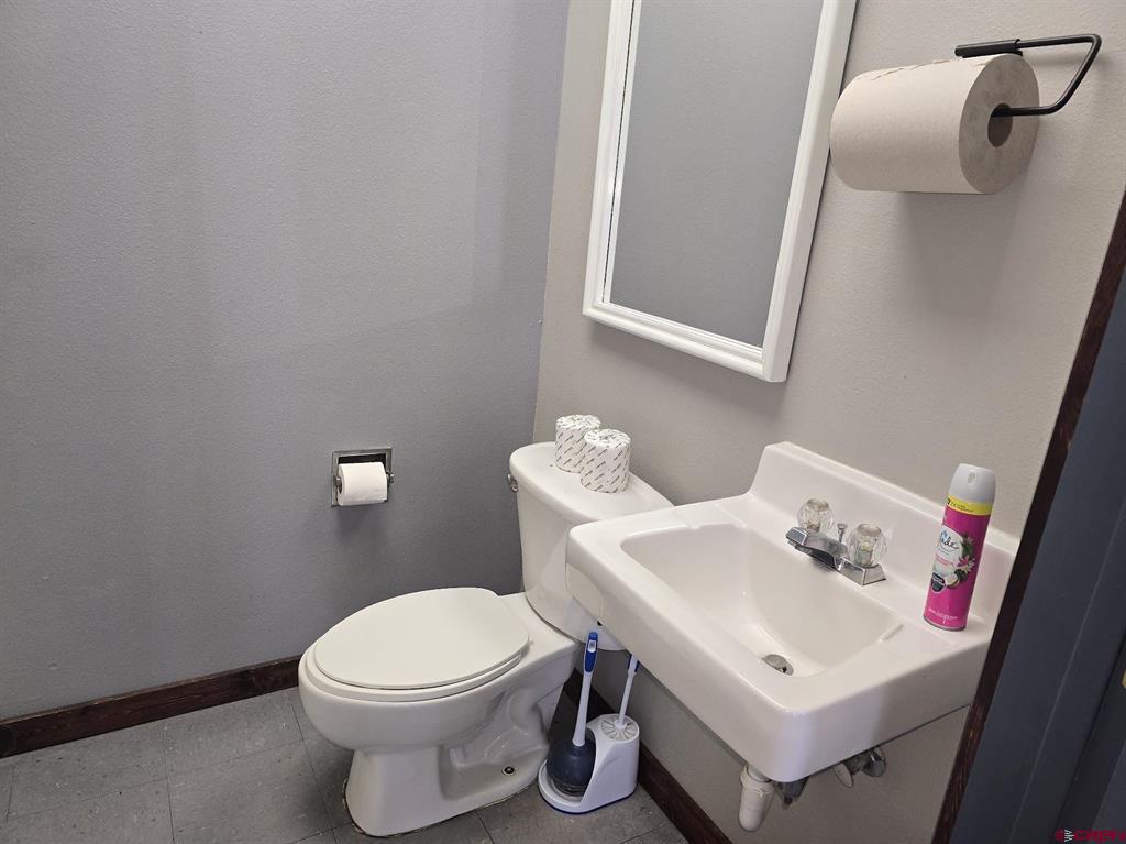 170 S Skylane Property Photo 22