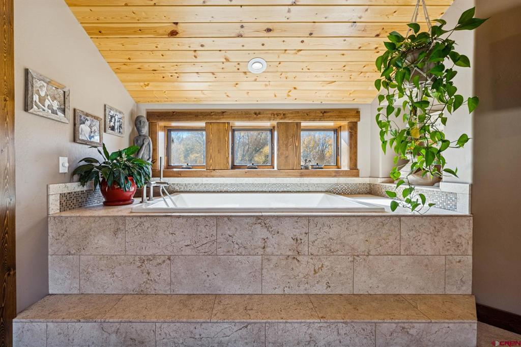 125 Quaking Aspen Rd Property Photo 21