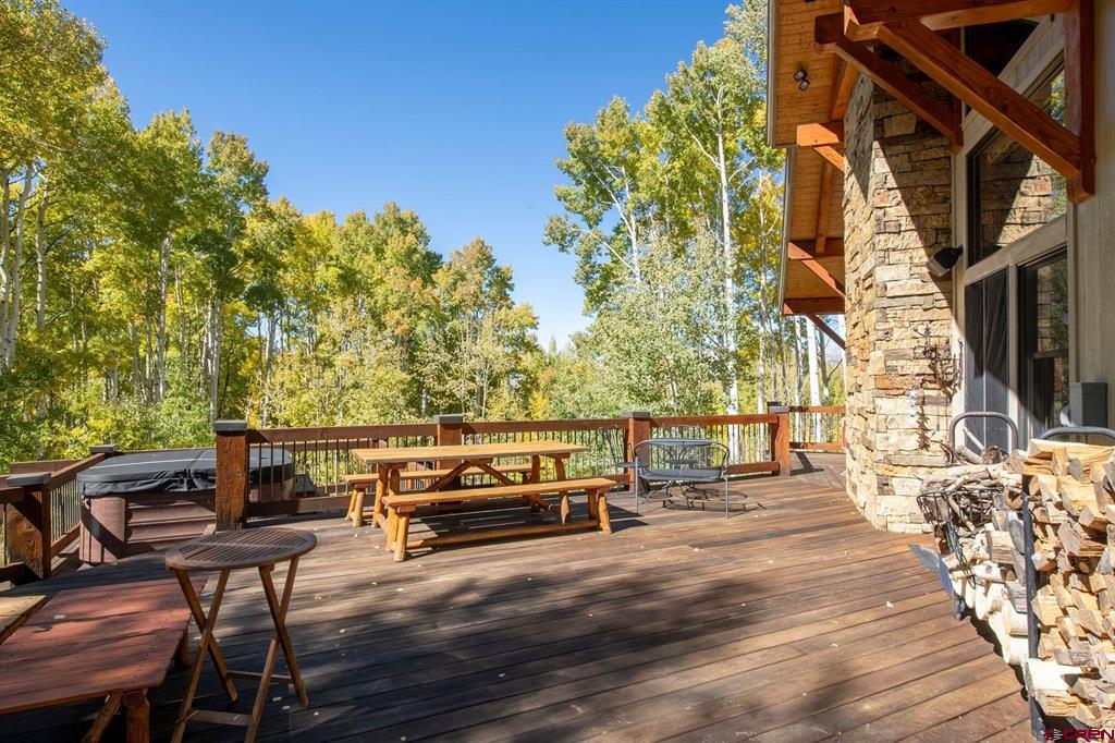 796 Red Mountain Ranch Lower Loop Road Property Photo 9