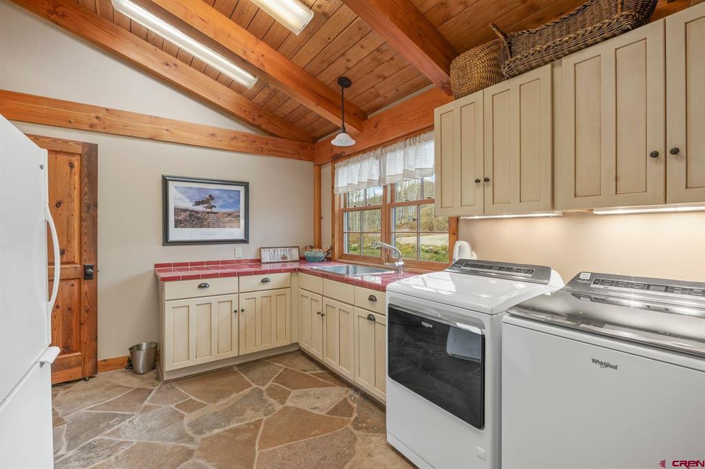 796 Red Mountain Ranch Lower Loop Road Property Photo 39