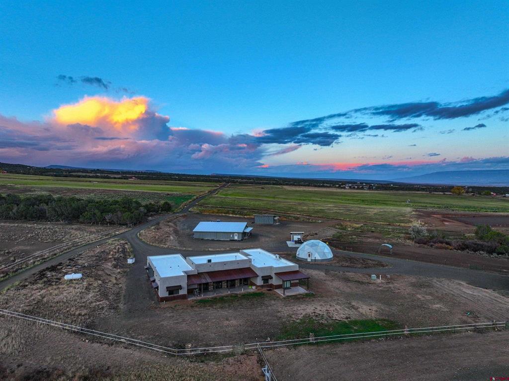 38480 Fruitland Mesa Road Property Photo