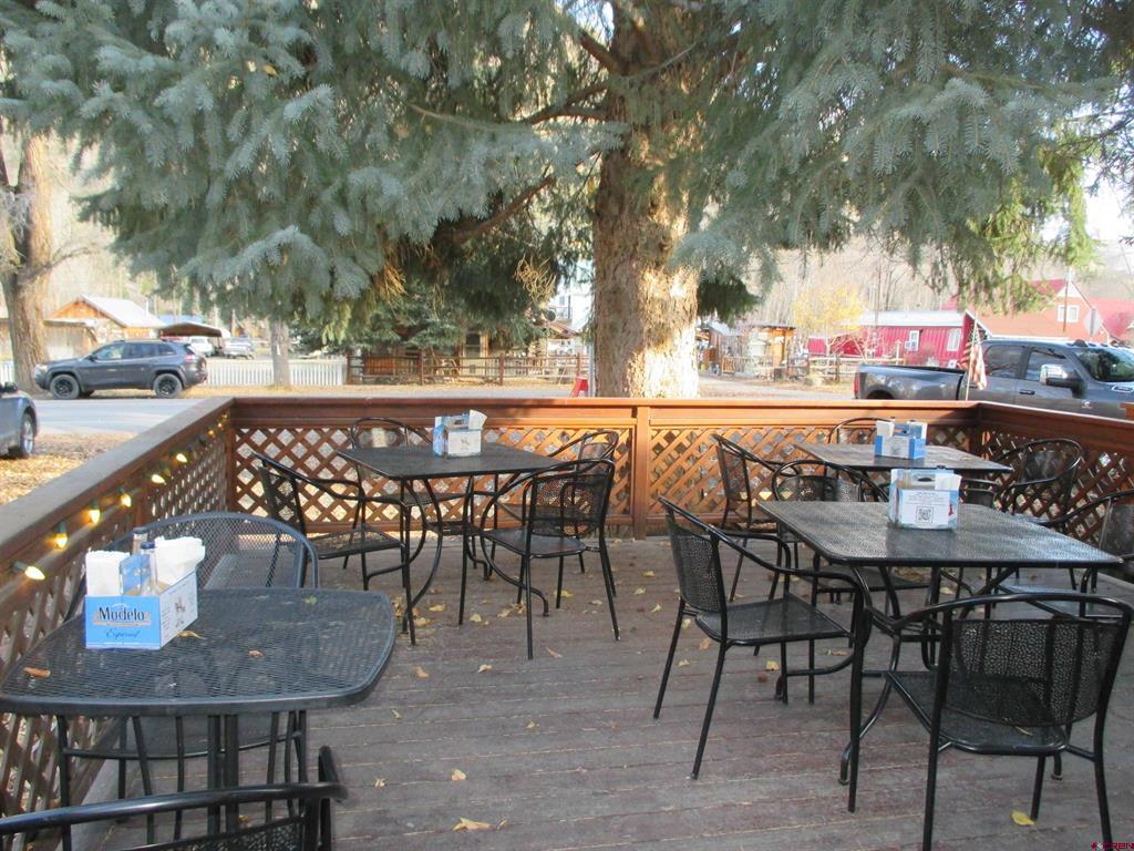 205 N Gunnison Avenue Property Photo 4