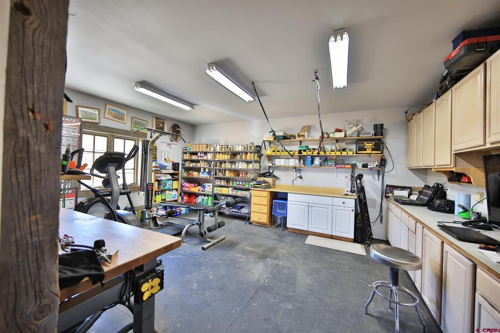 10497 54 7/10 Road Property Photo 21