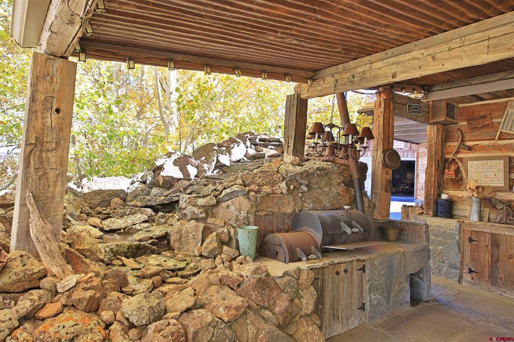10497 54 7/10 Road Property Photo 23