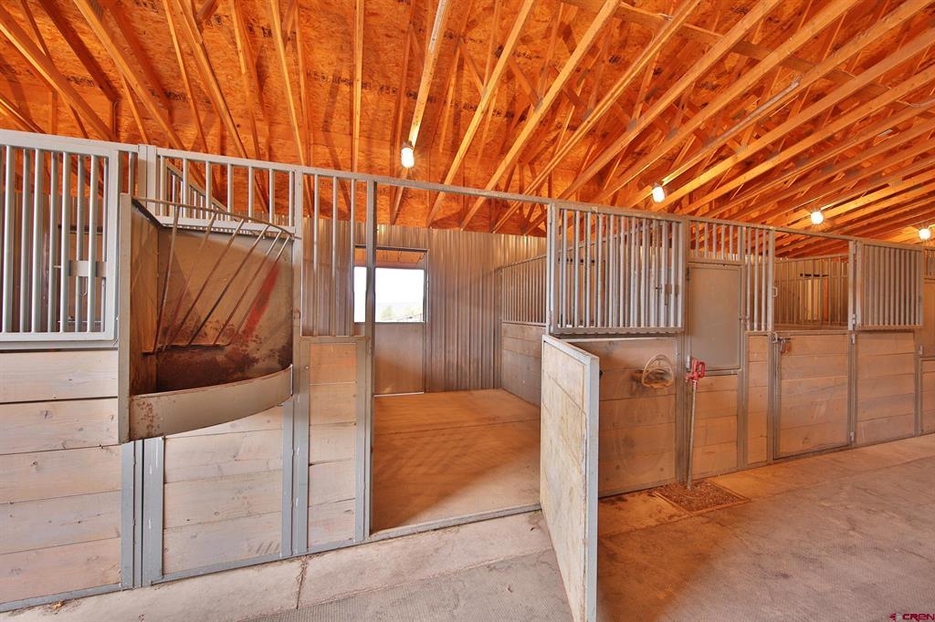 10497 54 7/10 Road Property Photo 29